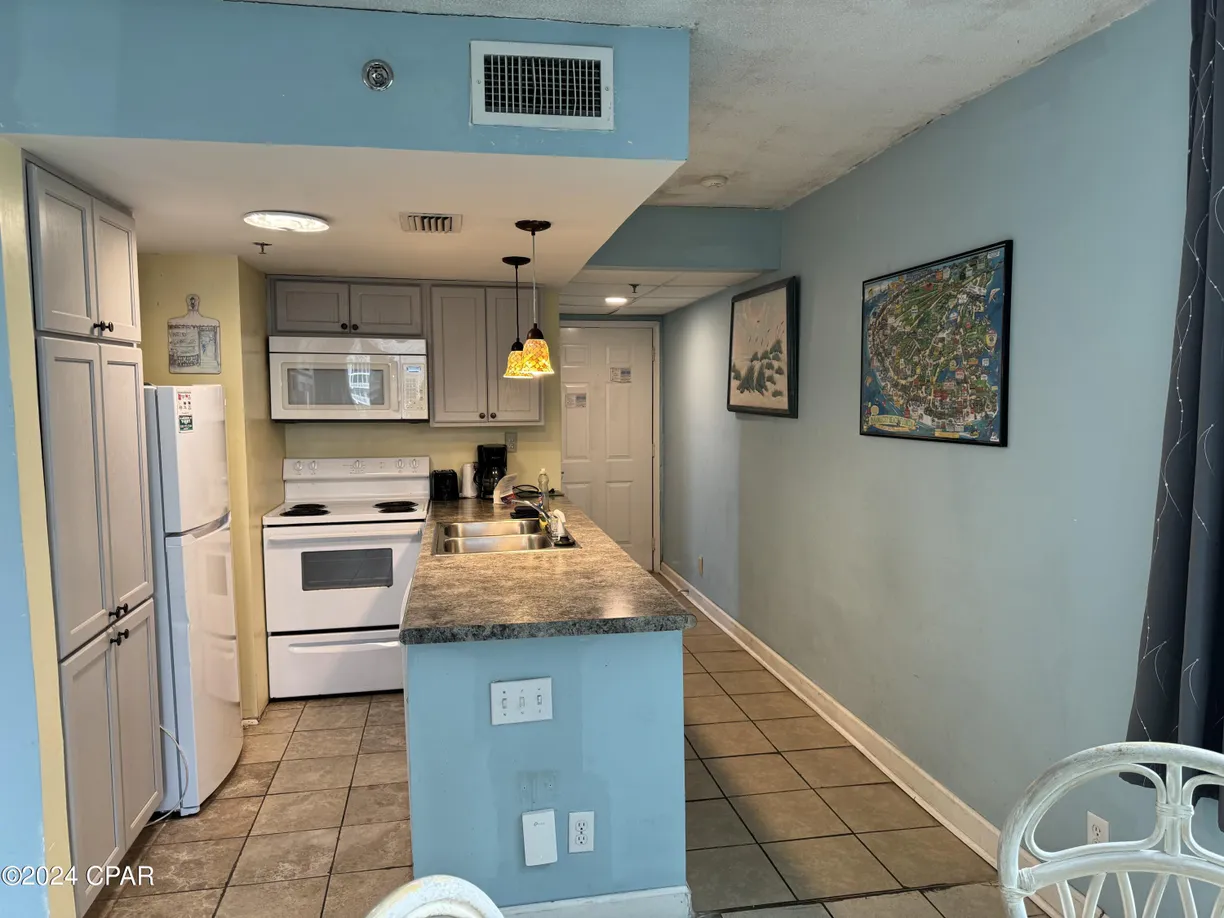 Northwest Florida Real Estate | View 9850 S Thomas Drive, 512E | Listing