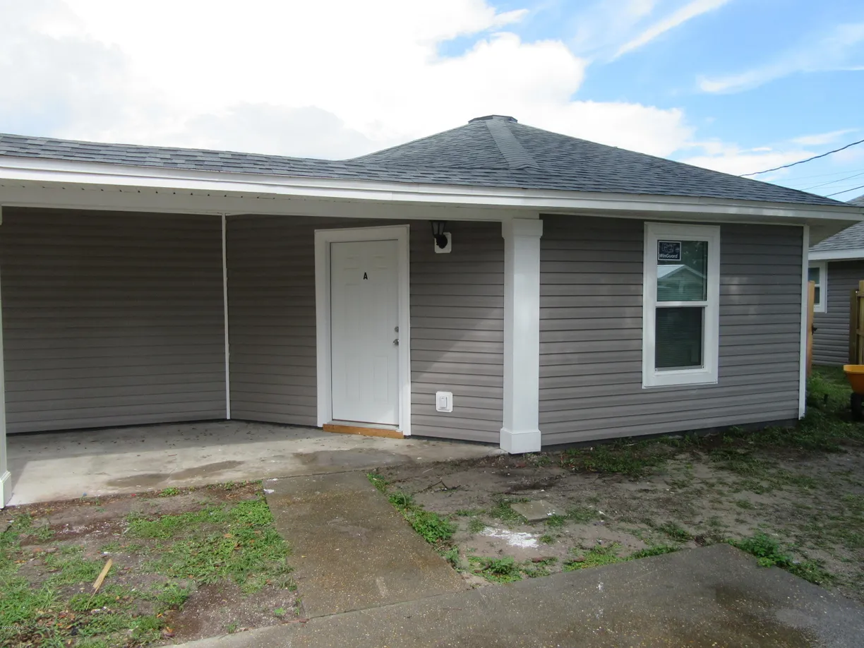 Northwest Florida Real Estate | View 1302 Grace Avenue, A | 2 Beds, 1 Bath