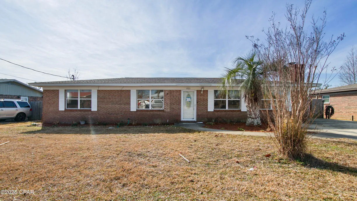 Northwest Florida Real Estate | View 6522 Hiwassee Street | 3 Beds, 2 Baths