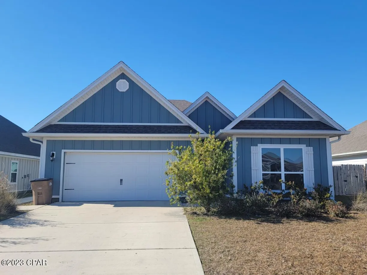 Northwest Florida Real Estate | View 124 Bridge Harbor Drive | 4 Beds, 3 Baths