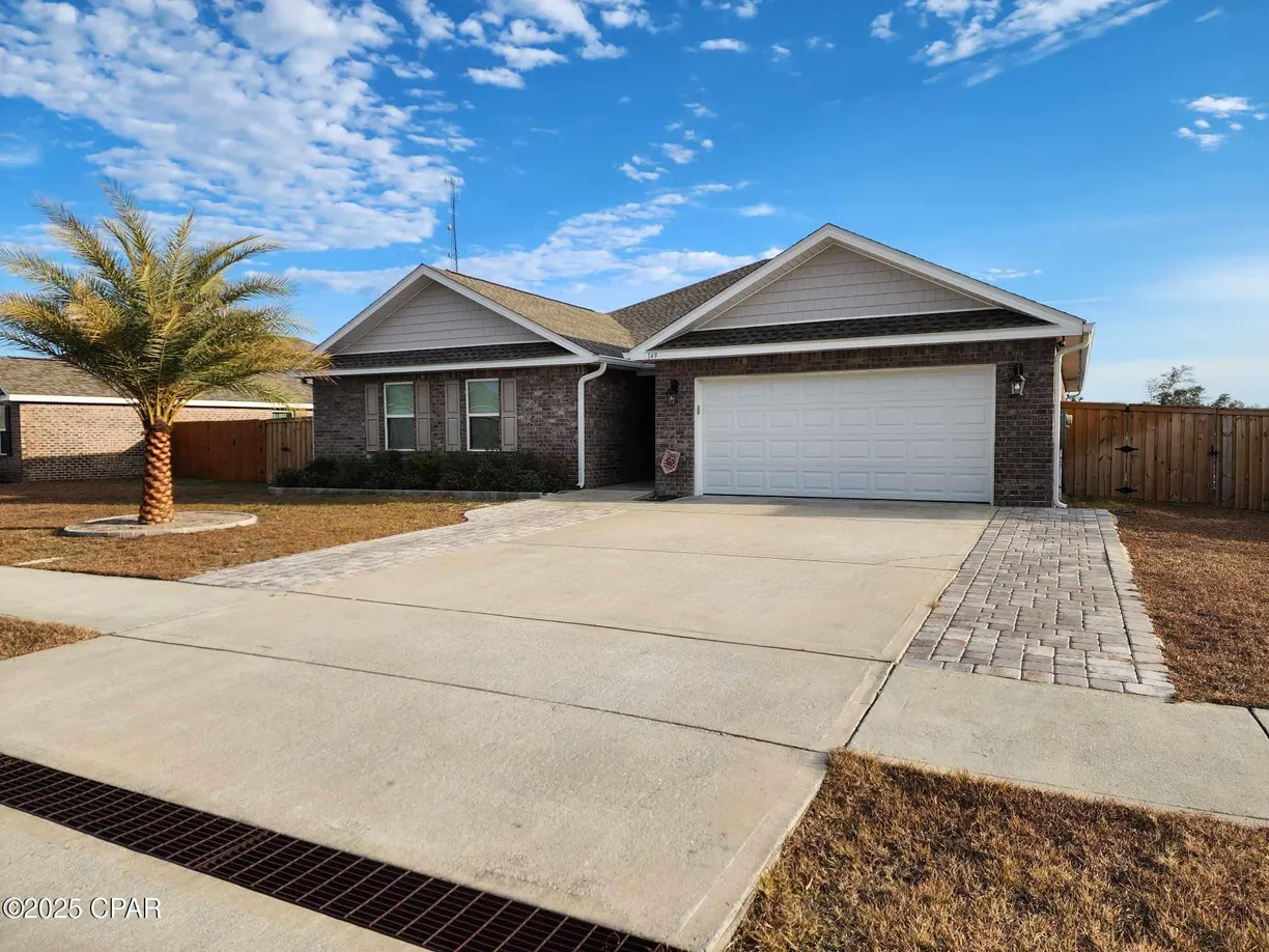 Northwest Florida Real Estate | View 149 Spikes Circle | 4 Beds, 2 Baths