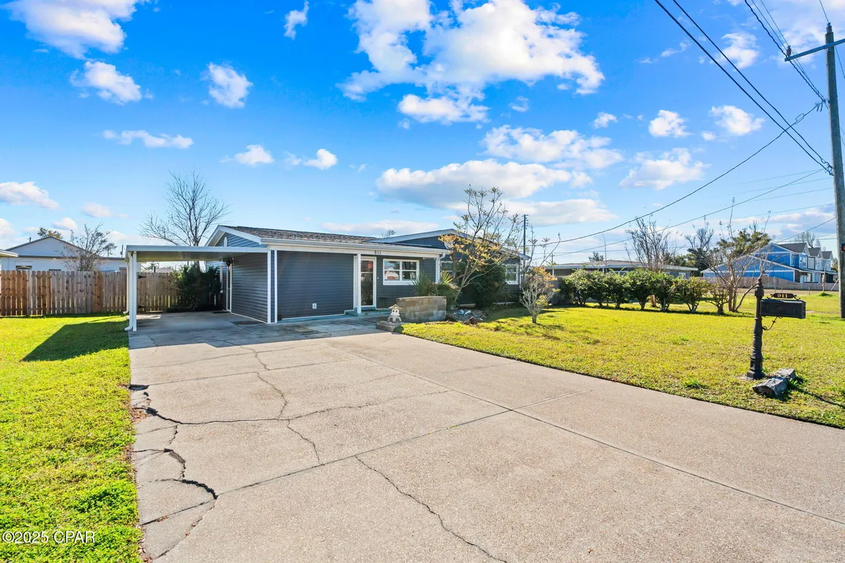 Northwest Florida Real Estate | View 911 New York Avenue | Listing