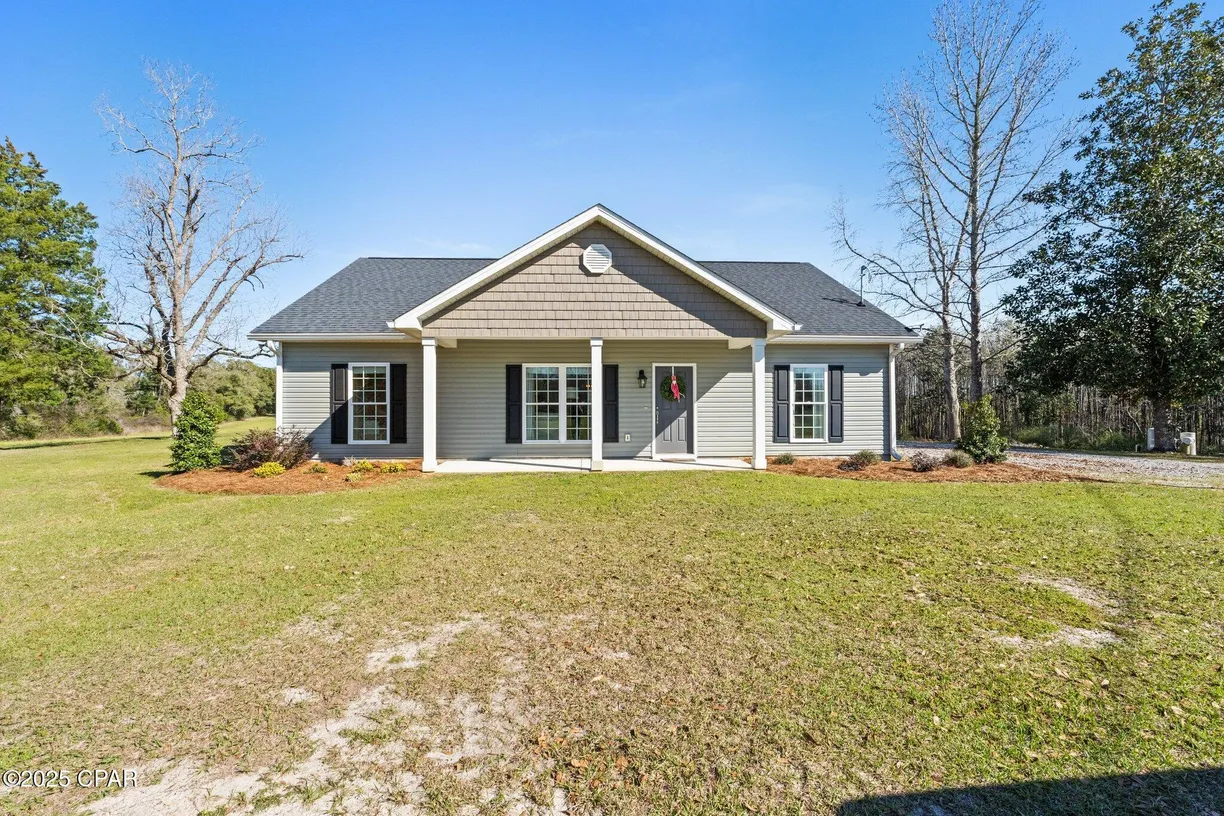 Northwest Florida Real Estate | View 1733 Highway 277 | 4 Beds, 2 Baths