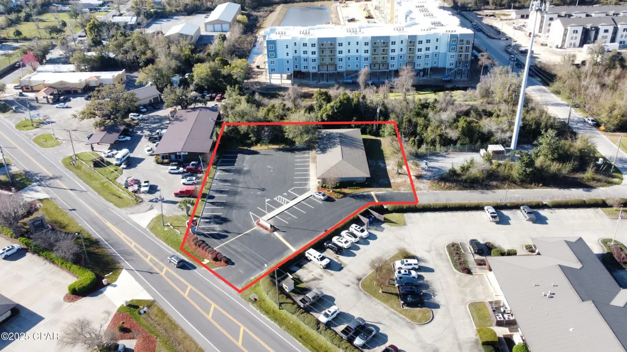 Northwest Florida Real Estate | View 527 Airport Rd | Listing