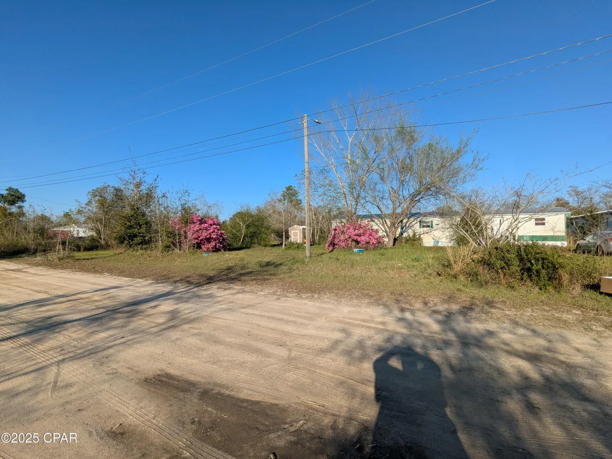 Northwest Florida Real Estate | View 6431 Wolfe Lane | Listing