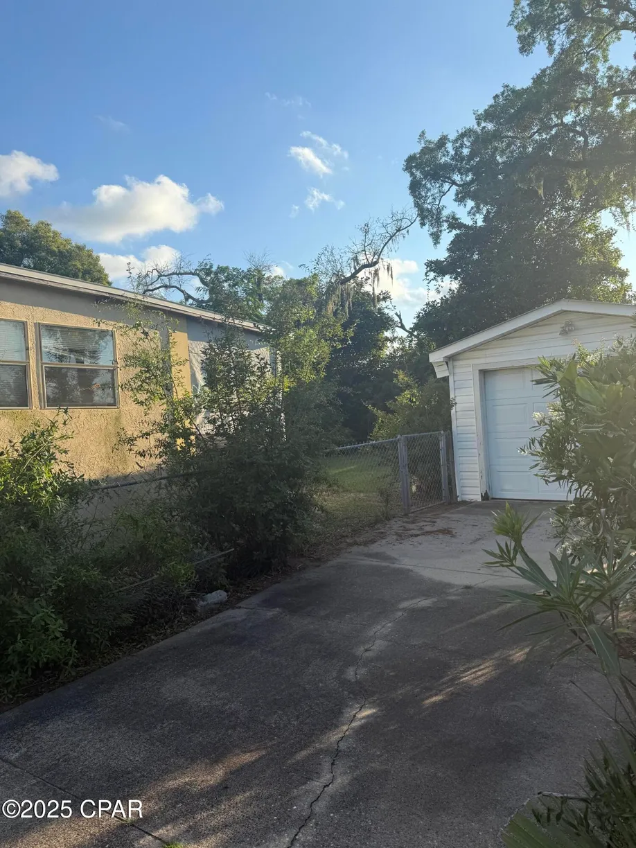 Northwest Florida Real Estate | View 1709 Molitor Avenue | Listing