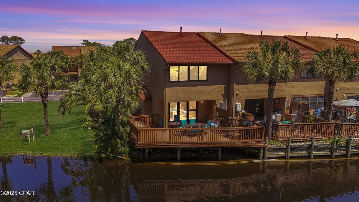 Northwest Florida Real Estate | View 246 Grande Island Boulevard | 2 Beds, 2 Baths