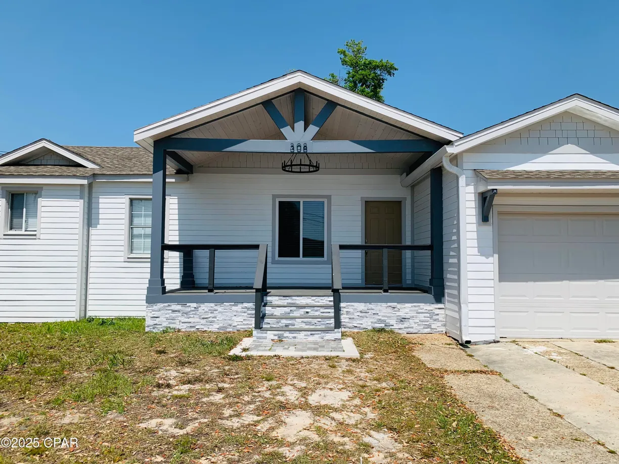 Northwest Florida Real Estate | View 308 S Macarthur Avenue | Listing