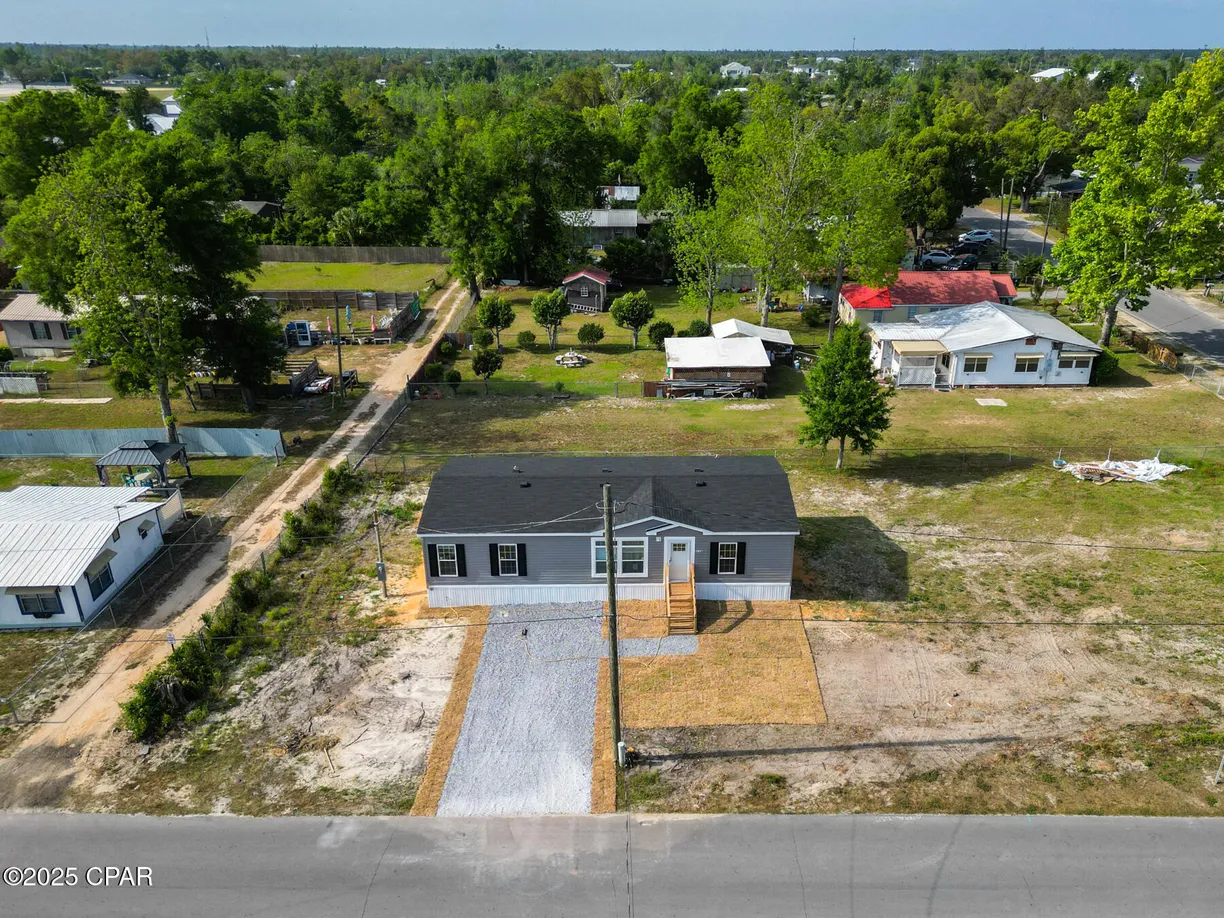 Northwest Florida Real Estate | View 3713 E 4th street Street | Listing