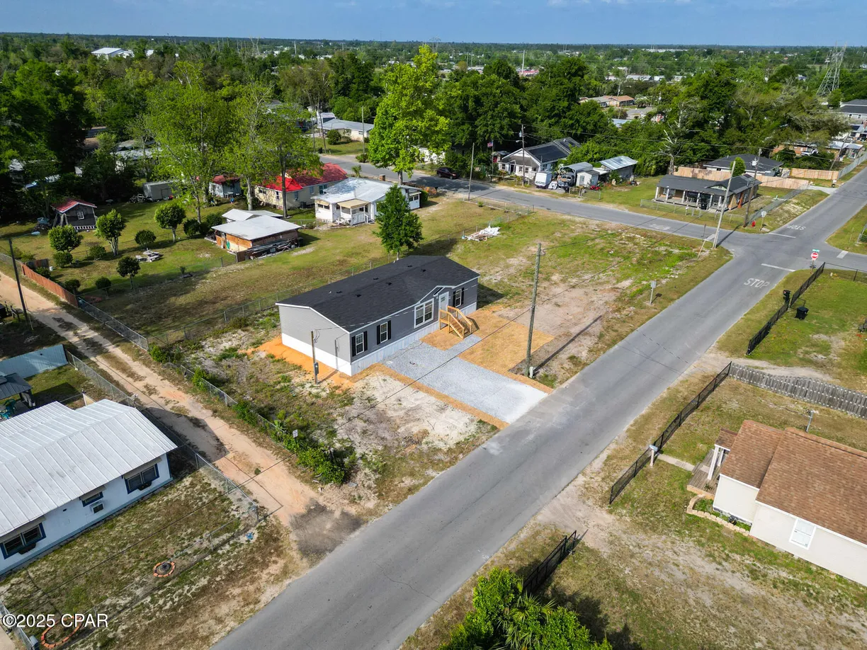 Northwest Florida Real Estate | View 3713 E 4th street Street | Listing