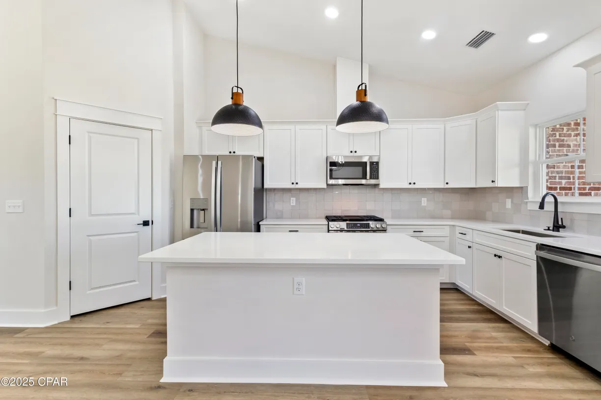 Northwest Florida Real Estate | View 3833 Red Deer Circle | Listing