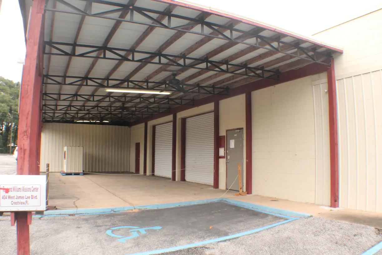 Northwest Florida Real Estate | View 404 W James Lee Boulevard