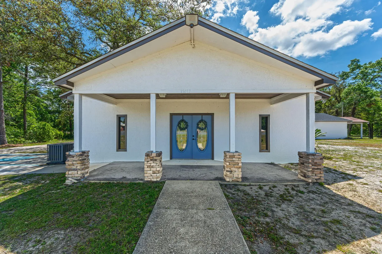 Northwest Florida Real Estate | View 17457 US-331 | Listing