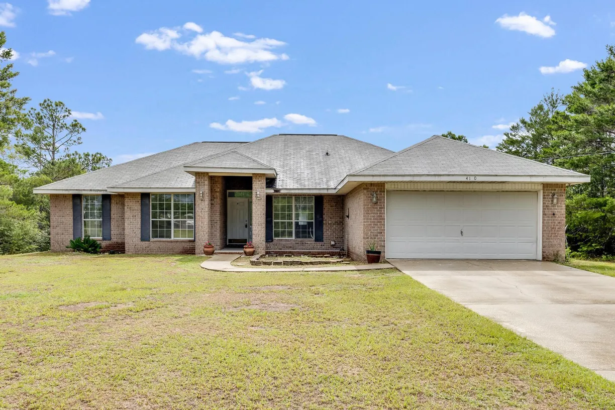 Northwest Florida Real Estate | View 4140 Big Buck Trail | 4 Beds, 2 Baths