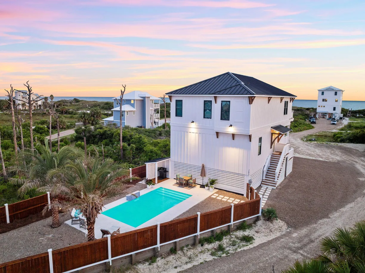 Northwest Florida Real Estate | View 185 Swirly Sun Drive | 4 Beds, 3 Baths