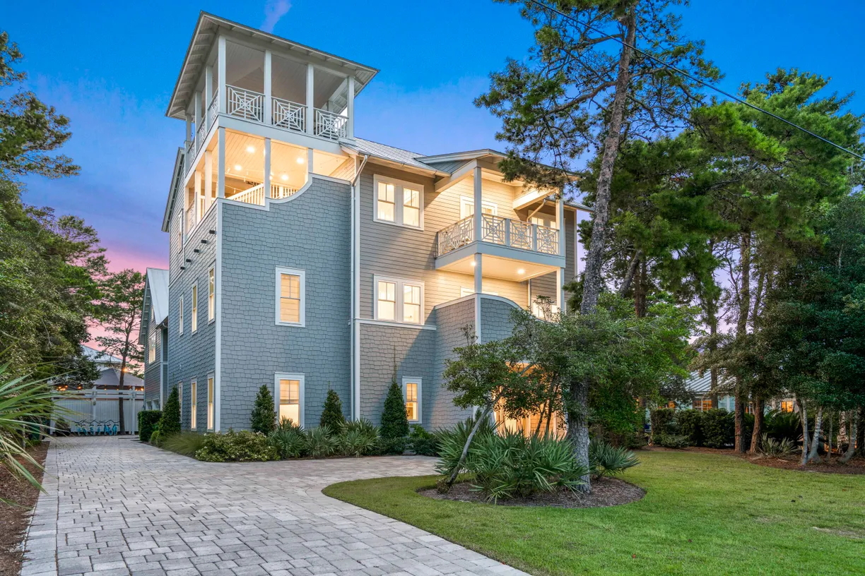 Northwest Florida Real Estate | View 157 Seacrest Drive | 5 Beds, 5 Baths