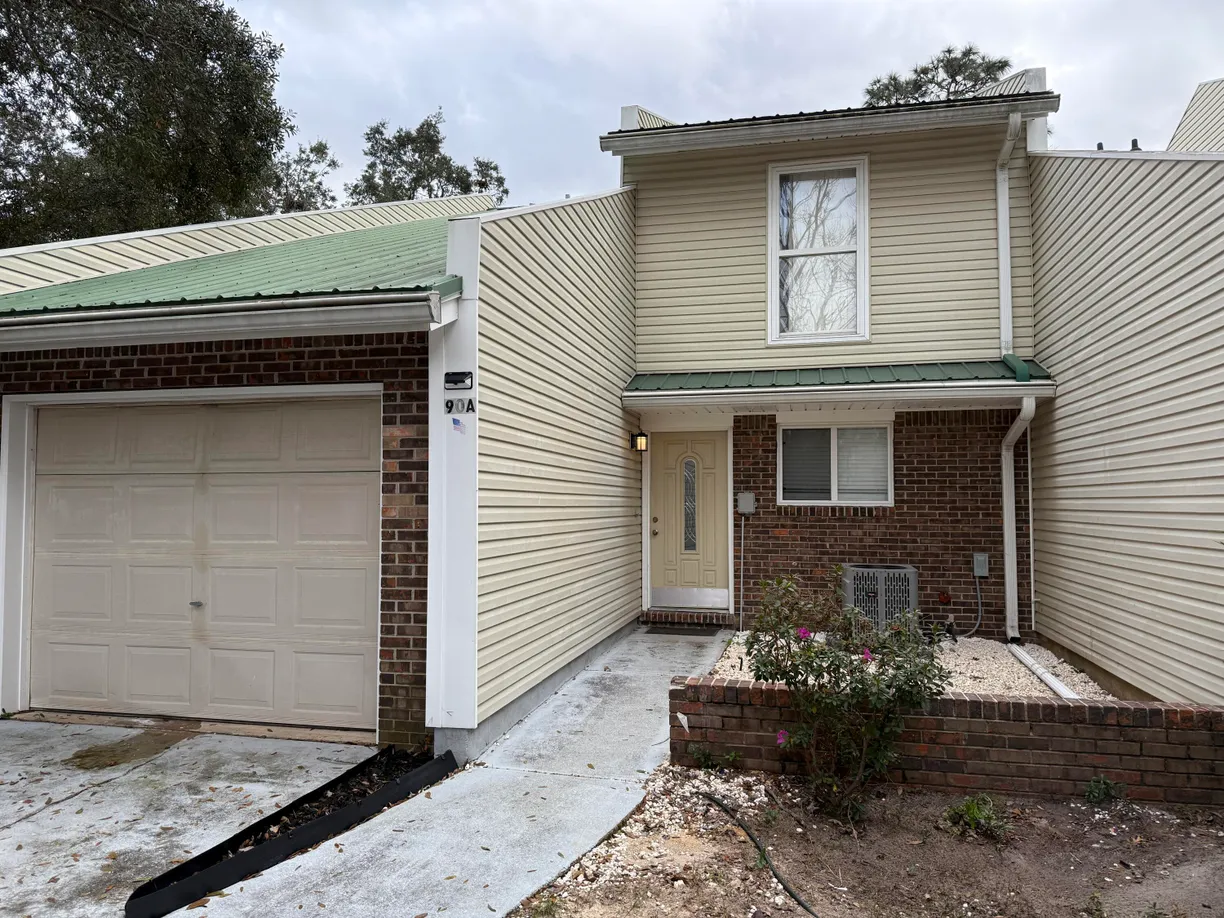 Northwest Florida Real Estate | View 90 4th Ave, A | 3 Beds, 2 Baths