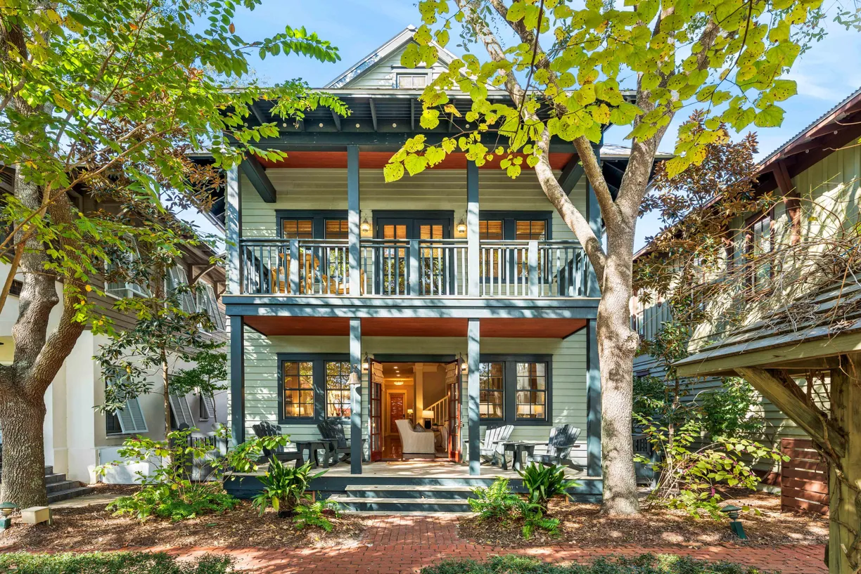 Northwest Florida Real Estate | View 220 Wiggle Lane | 6 Beds, 5 Baths