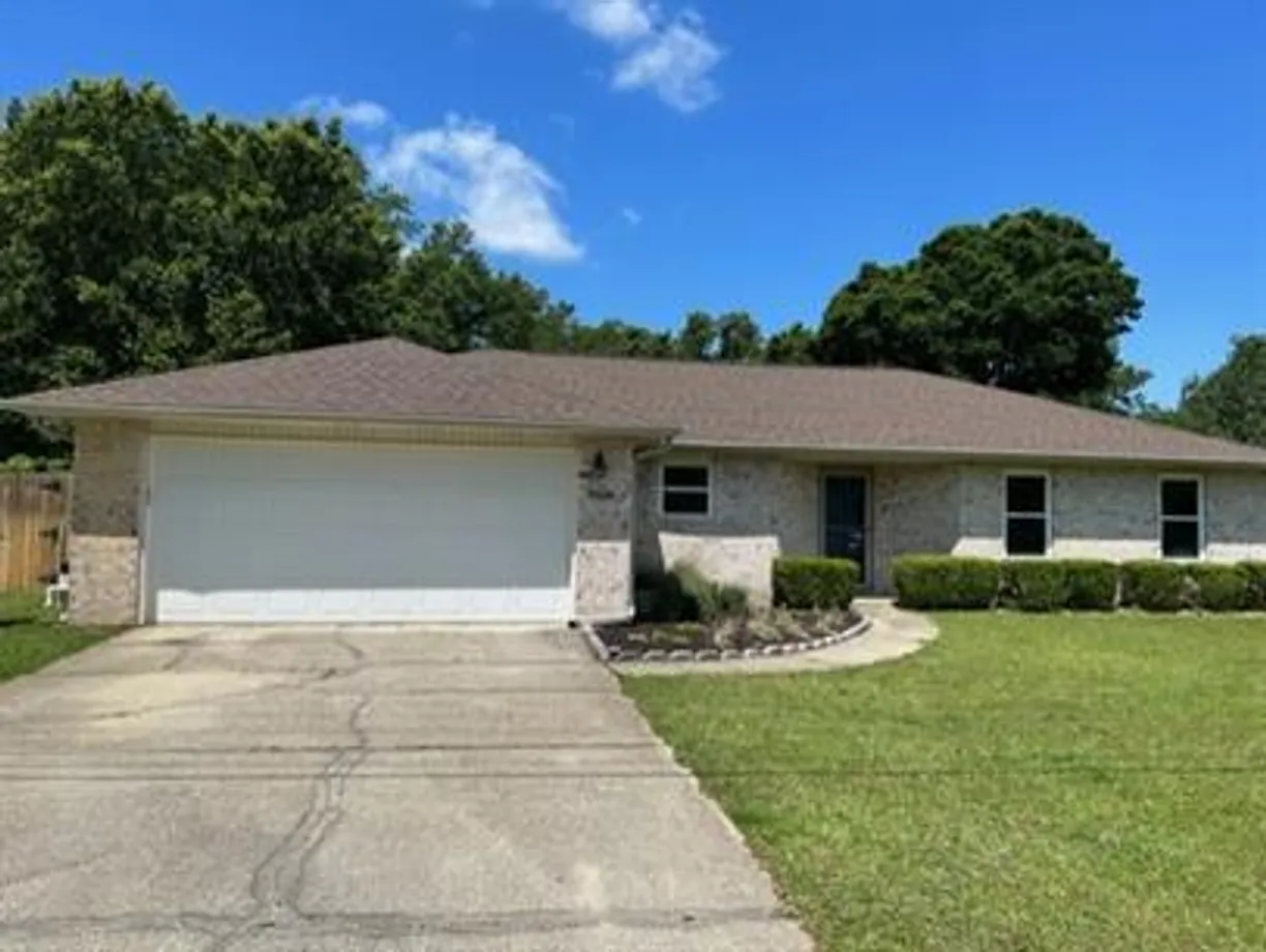 Northwest Florida Real Estate | View 7360 Calle Lane | 3 Beds, 2 Baths