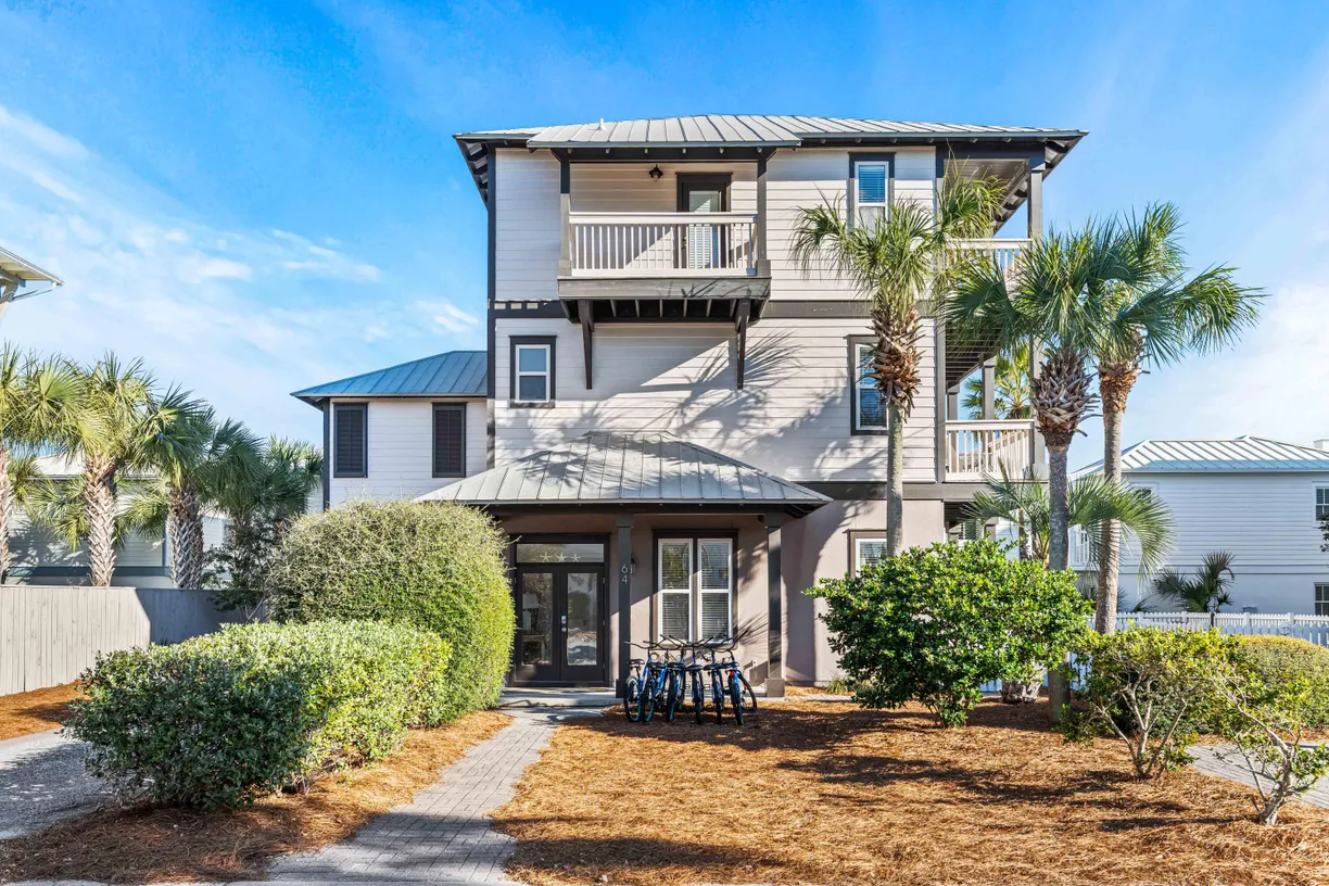 Northwest Florida Real Estate | View 64 Sandy Shores Court | 6 Beds, 5 Baths