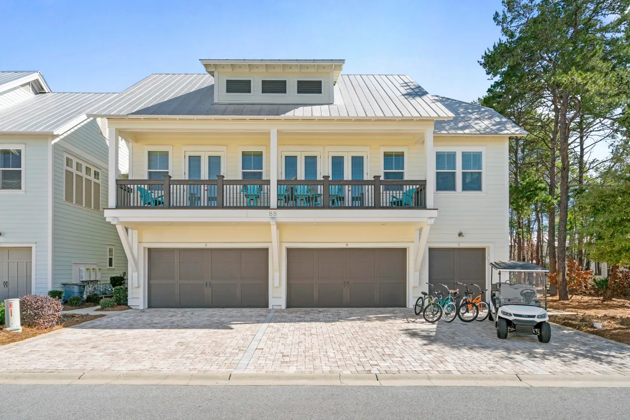 Northwest Florida Real Estate | View 88 W Pine Lands Loop, C | 2 Beds, 2 Baths