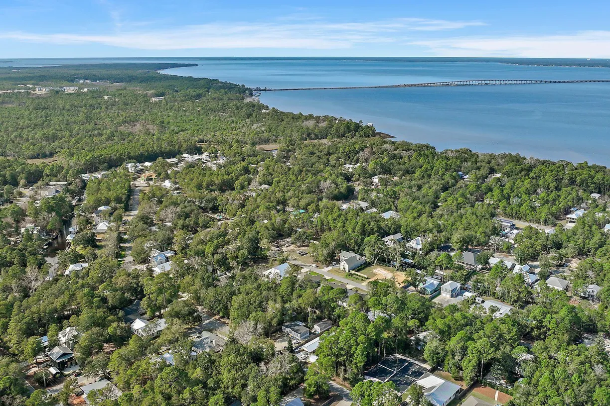 Northwest Florida Real Estate | View 30 Harris Street | Listing