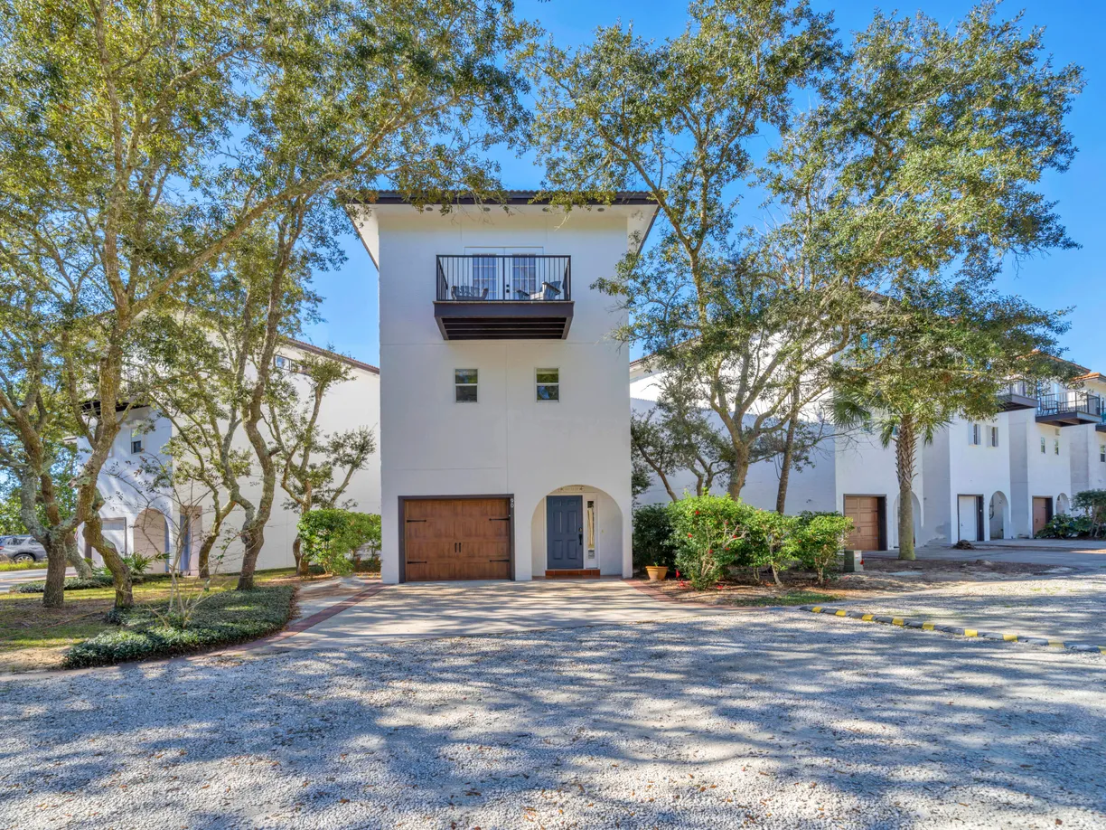 Northwest Florida Real Estate | View 90 Mar-A-Lago Boulevard, 4 | 3 Beds, 3 Baths