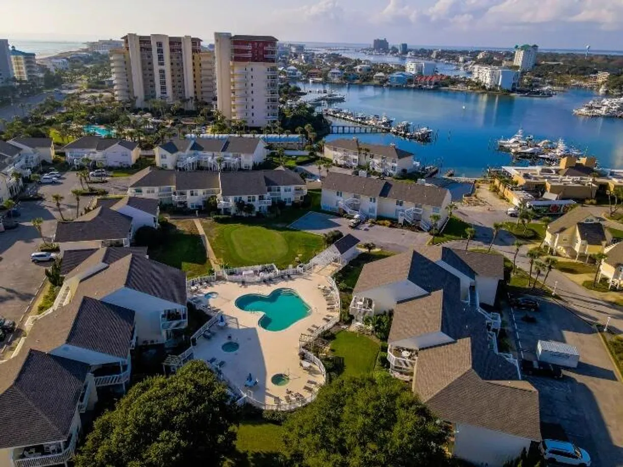 Northwest Florida Real Estate | View 775 Gulf Shore Drive, 8246 | 1 Bath
