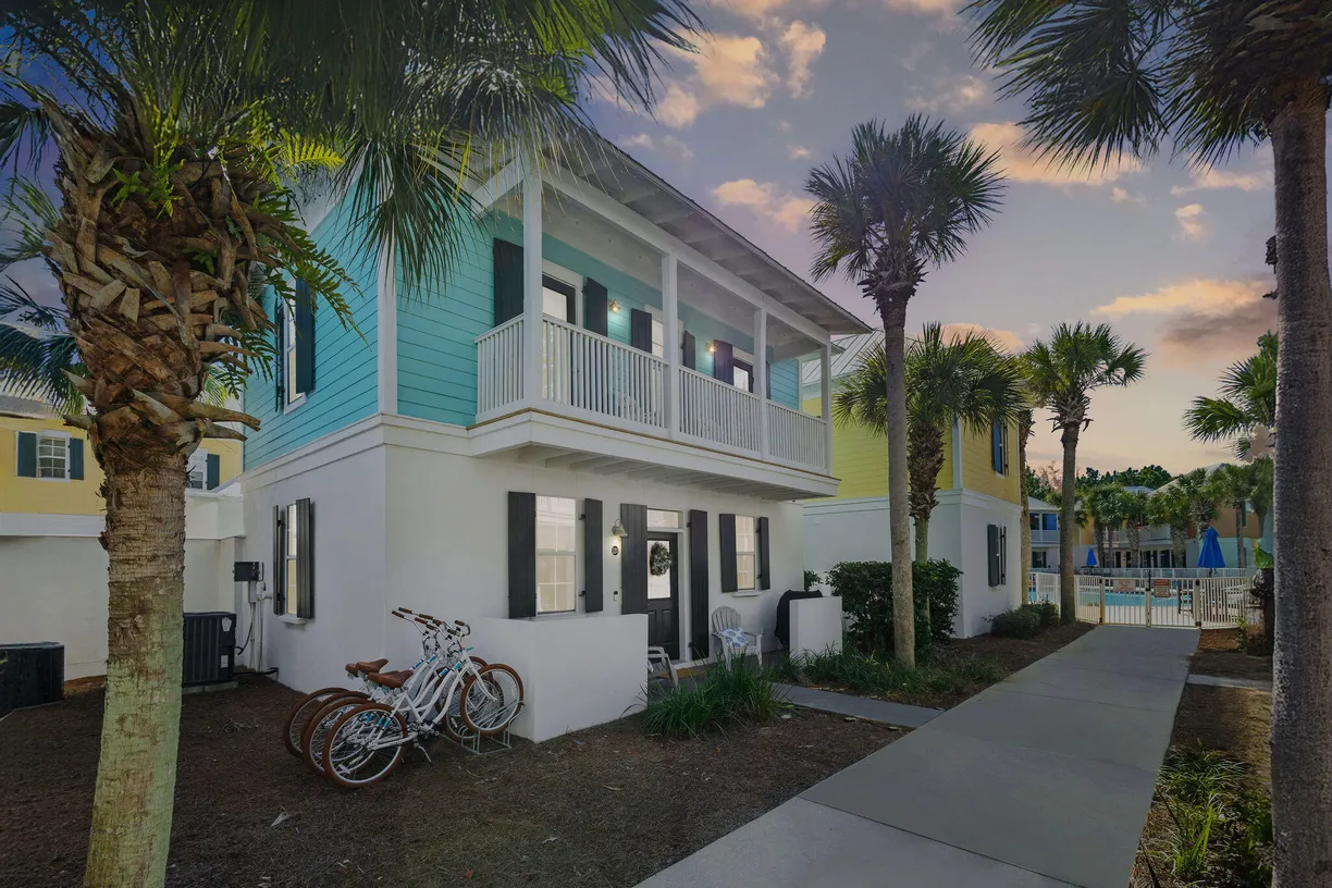 Northwest Florida Real Estate | View 198 Somerset Bridge Road, 120 | 2 Beds, 2 Baths