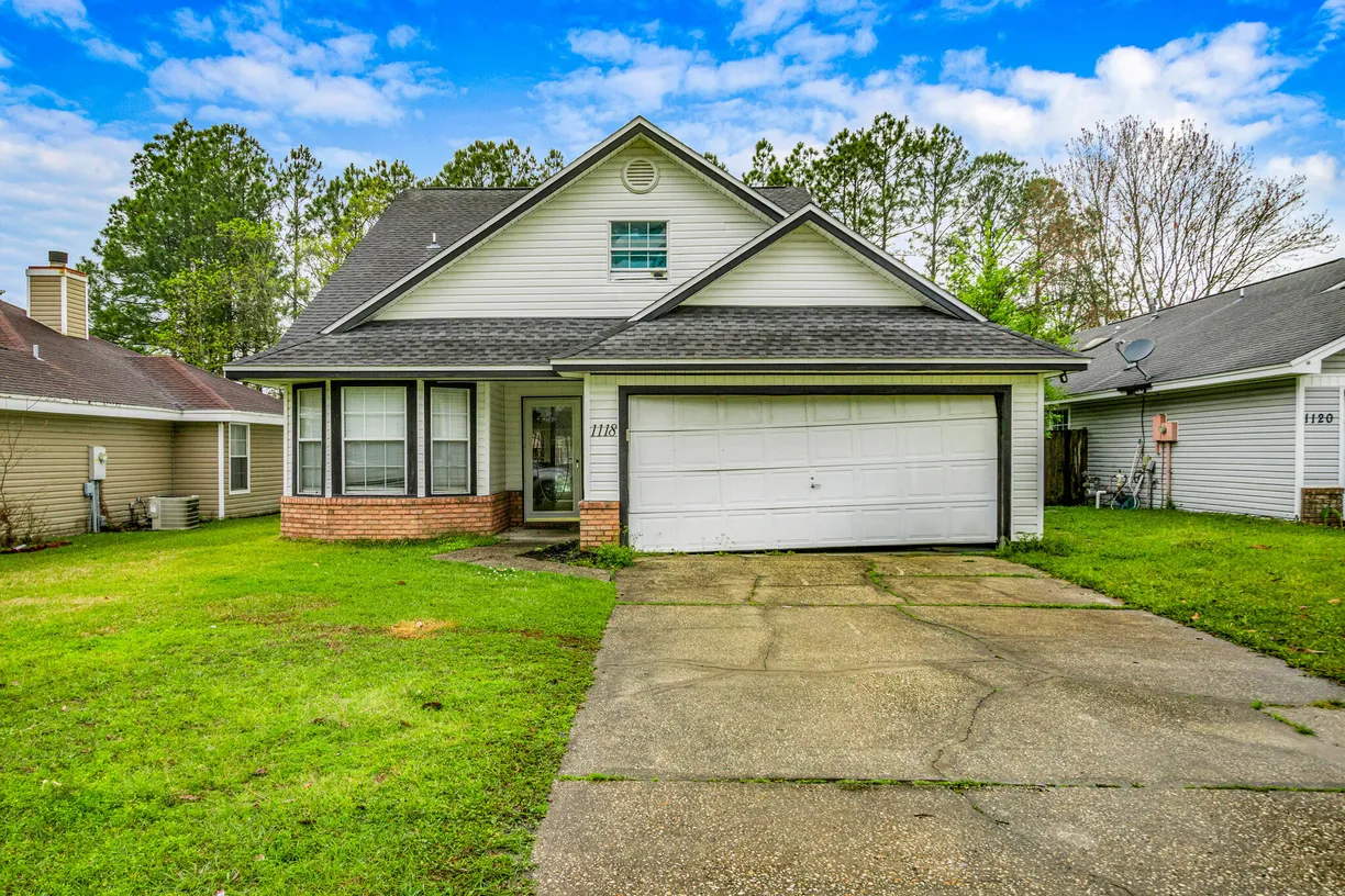 Northwest Florida Real Estate | View 1118 Bridlewood Path | 4 Beds, 2 Baths