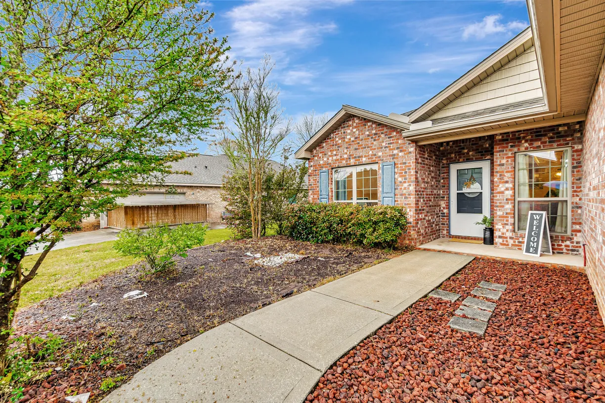 Northwest Florida Real Estate | View 3559 Autumn Woods Drive | Listing