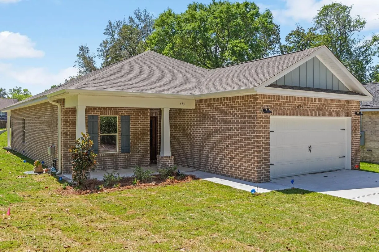 Northwest Florida Real Estate | View 431 Bullock Boulevard | 4 Beds, 2 Baths
