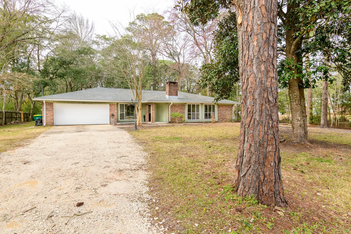 Northwest Florida Real Estate | View 1688 Vine Avenue | Listing