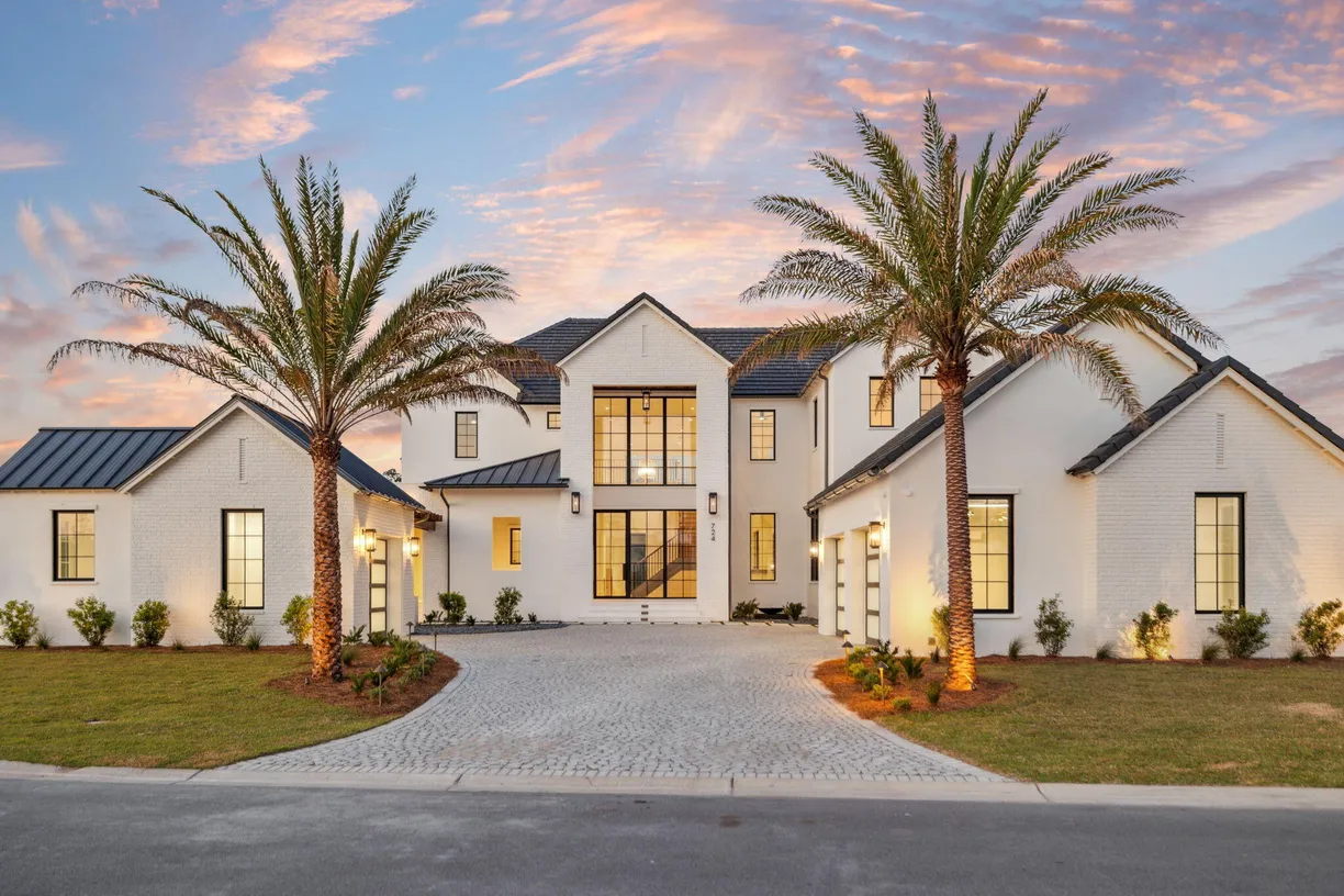 Northwest Florida Real Estate | View 724 Windsong Dr | 5 Beds, 5 Baths