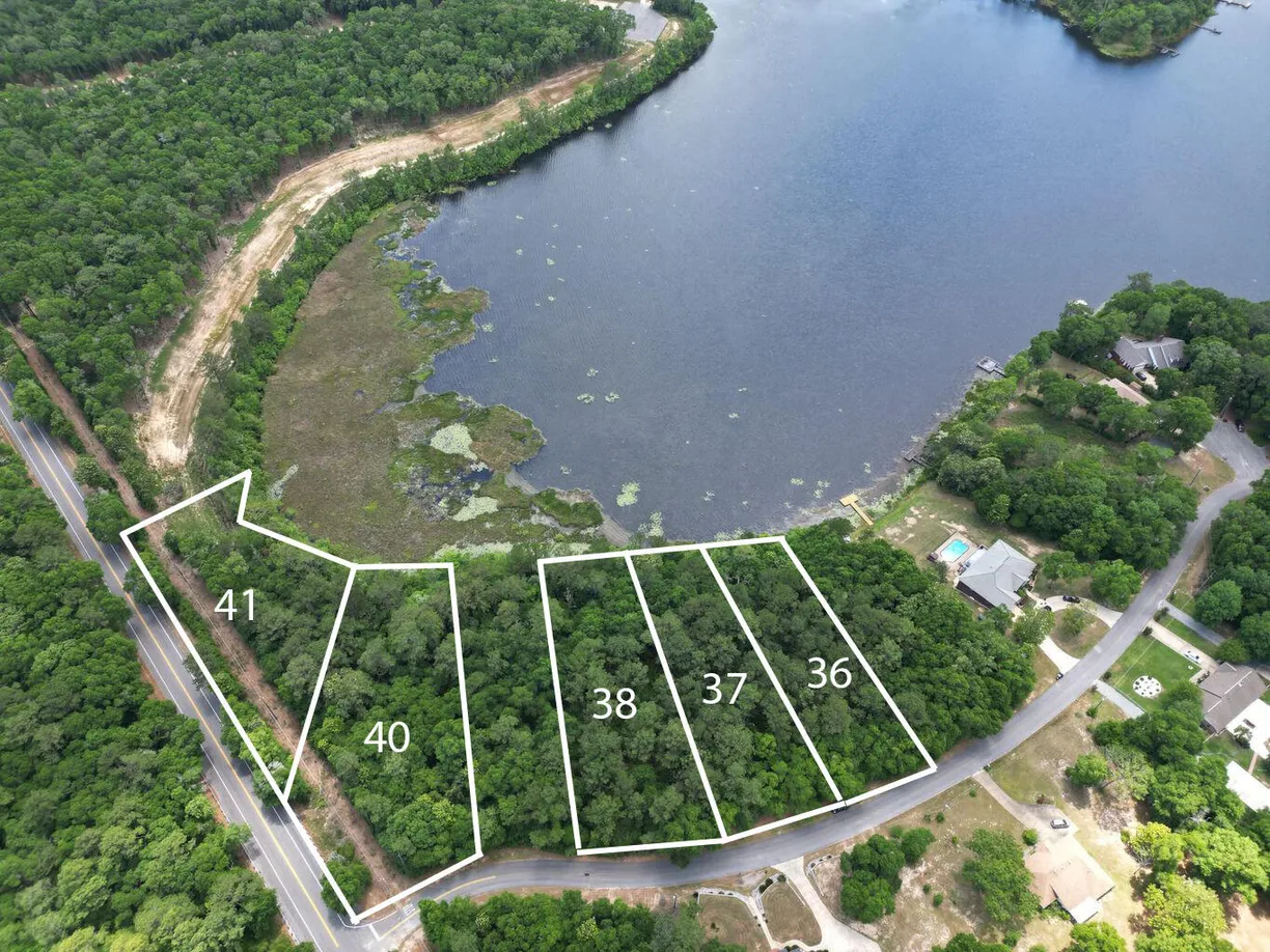 36,37,&38 Lake Holley Circle, DeFuniak Springs, FL 32433 Property for sale