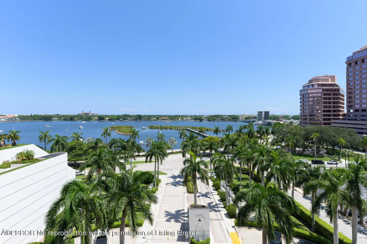 South Florida Real Estate | View 529 S Flagler Drive, 7EF | 3 Beds, 4 Baths