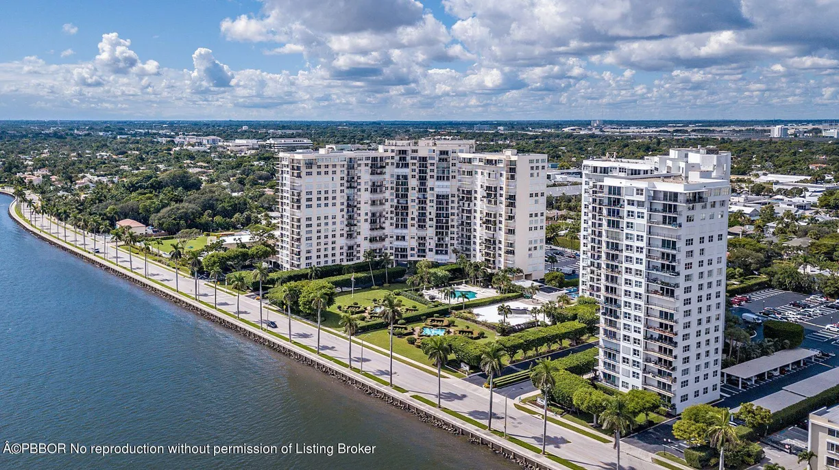 South Florida Real Estate | View 1801 S Flagler Drive, 306 | 1 Bed, 1 Bath