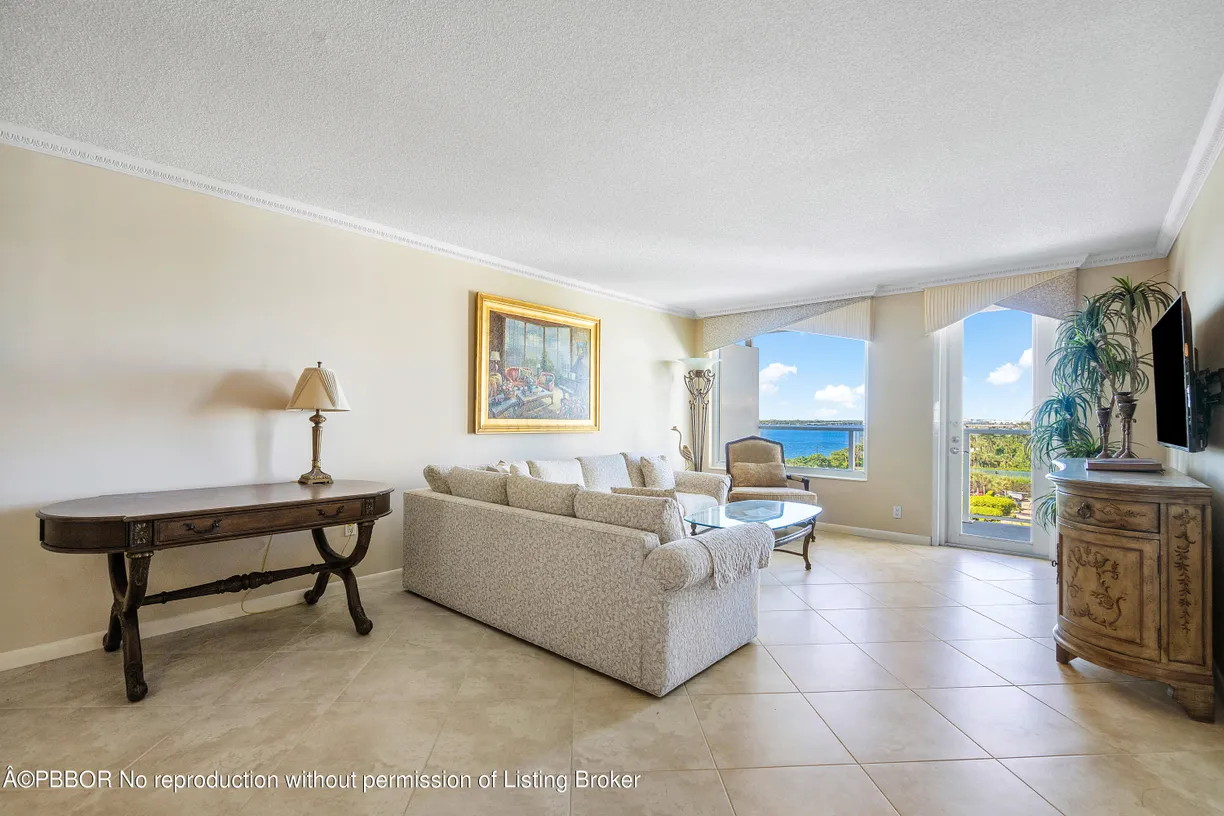 South Florida Real Estate | View 3450 S Ocean Boulevard, 625 | 1 Bed, 1 Bath