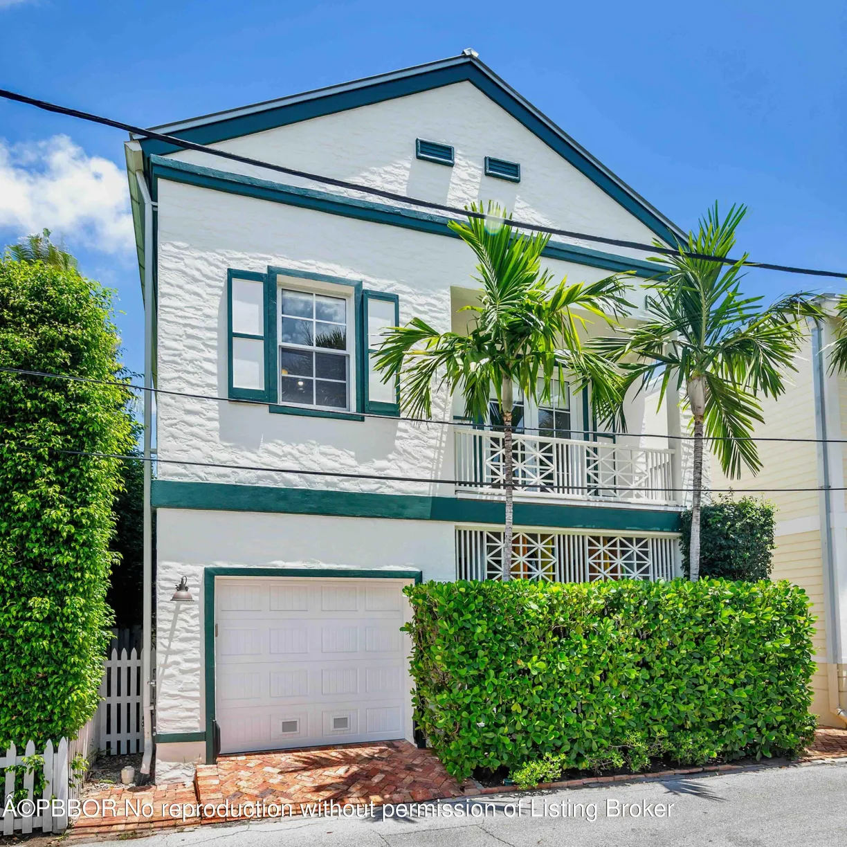 South Florida Real Estate | View 135 Root Trail, B | 2 Beds, 2 Baths