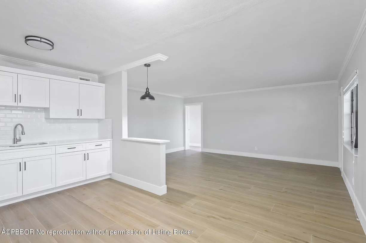 South Florida Real Estate | View 324 Southwind Drive, 16 | Listing