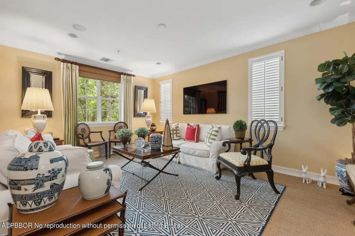 South Florida Real Estate | View 1945 S Olive Avenue | Listing