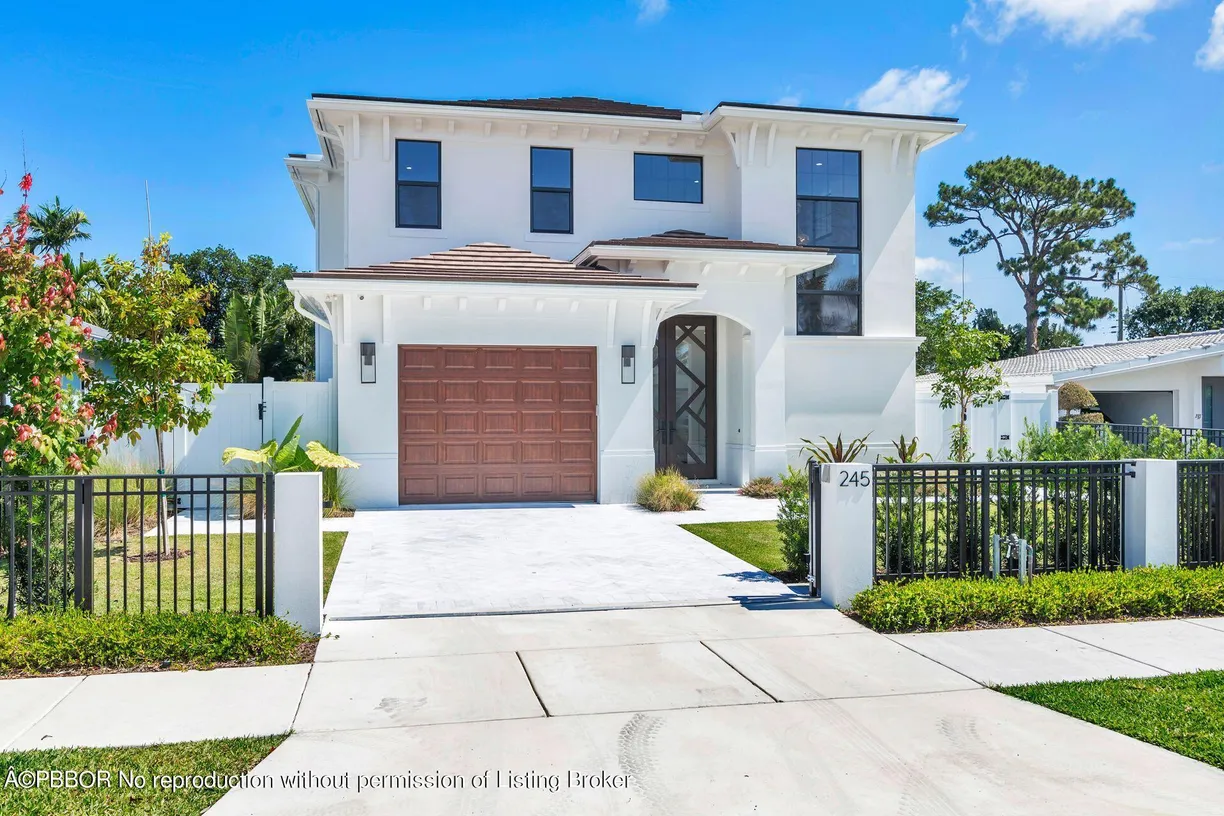 South Florida Real Estate | View 245 Alhambra Place | 5 Beds, 4 Baths
