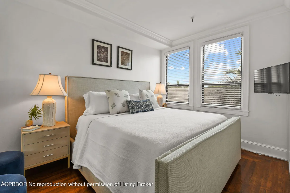 South Florida Real Estate | View 235 Sunrise Avenue, 3006 | Listing