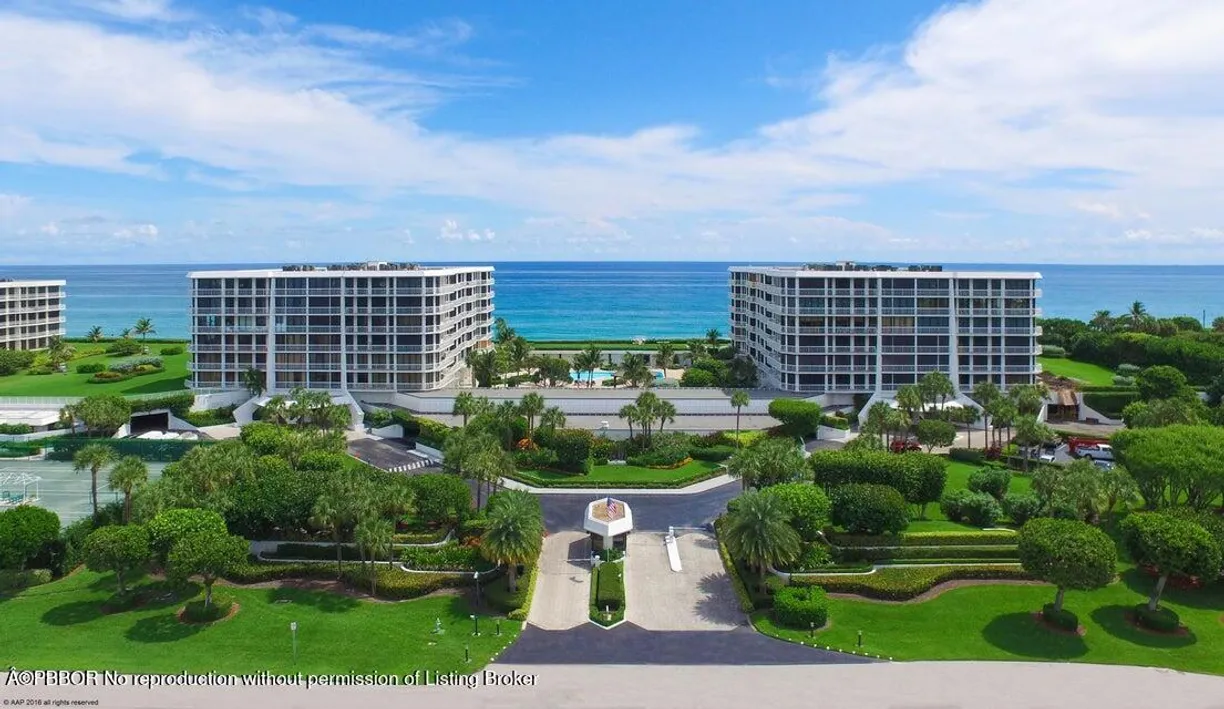 South Florida Real Estate | View 2100 S Ocean Boulevard, 407N | 2 Beds, 2 Baths