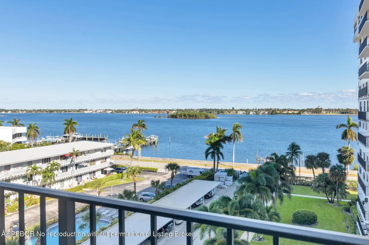 South Florida Real Estate | View 3800 Washington Road, 712 | 3 Beds, 2 Baths