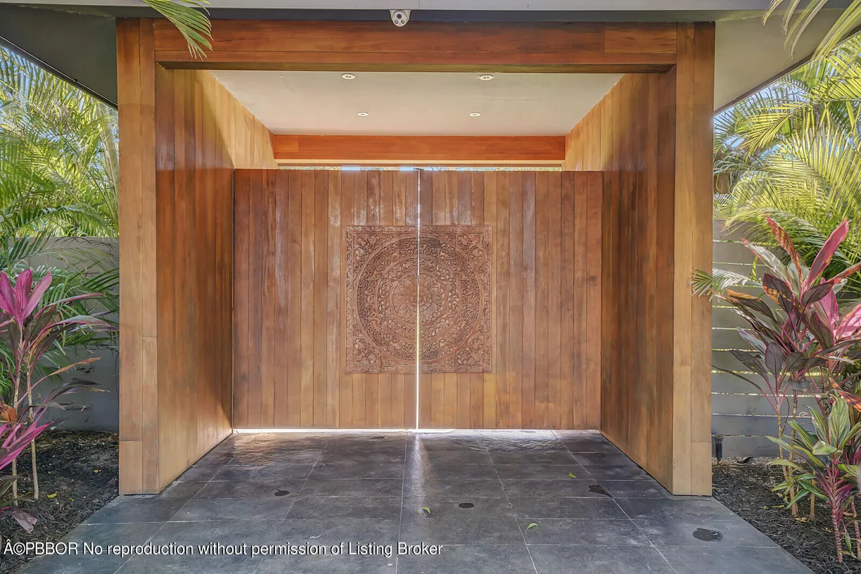 South Florida Real Estate | View 250 Essex Lane | Listing