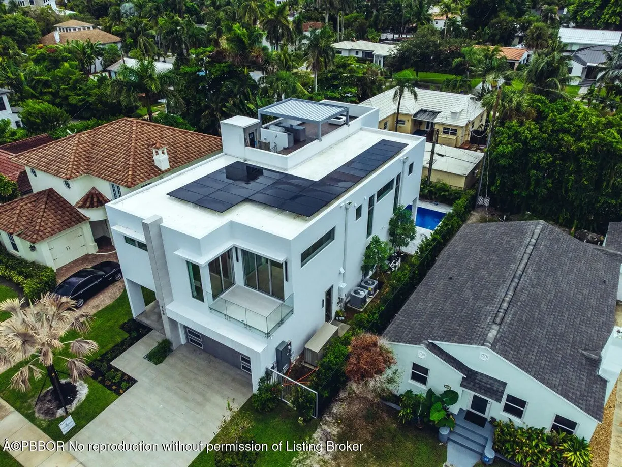 South Florida Real Estate | View 260 31St Street | 4 Beds, 4 Baths