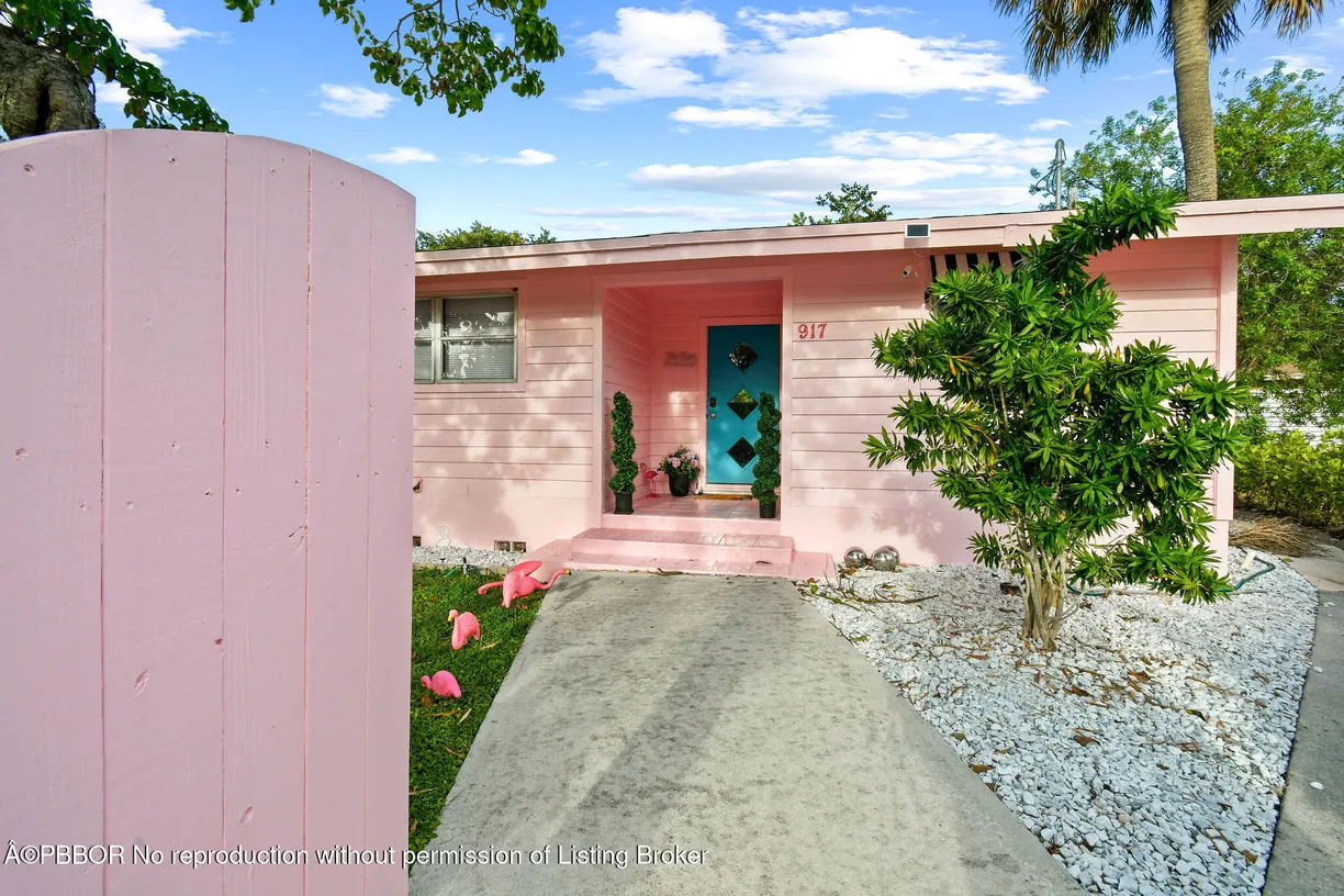 South Florida Real Estate | View 917 Market Street | Listing