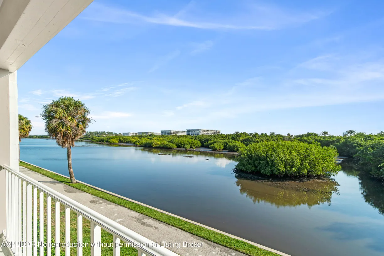 South Florida Real Estate | View 2195 Ibis Isle Road, 6 | 2 Beds, 2 Baths