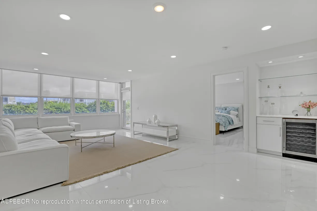 South Florida Real Estate | View 2295 S Ocean Boulevard, 321 | 1 Bed, 1 Bath